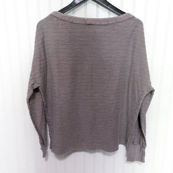 By Anthropologie Delilah Button Sleeve Top - Picture 4 of 6